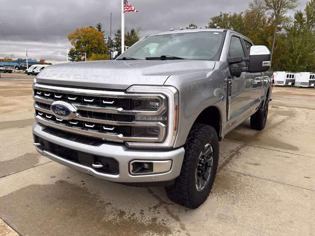 Used 2024 Ford F250 Platinum w/ Tremor Off-Road Package AWD/4WD image 2