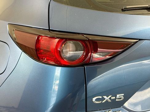 Used 2020 MAZDA CX-5 Sport FWD image 36