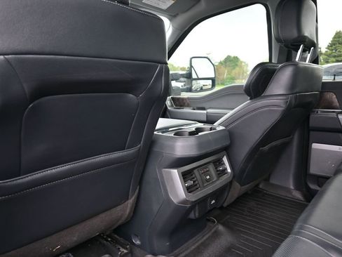 Used 2023 Ford F450 Lariat w/ Lariat Ultimate Package AWD/4WD image 23