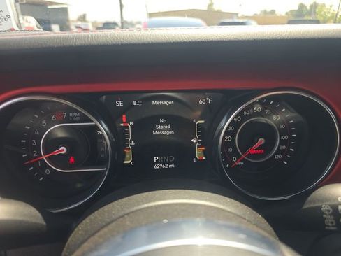 Used 2019 Jeep Wrangler Unlimited Rubicon AWD/4WD image 8