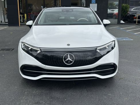 Used 2022 Mercedes-Benz EQS 450+ Sedan image 5
