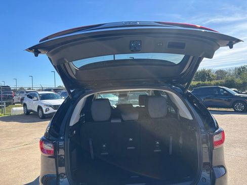 Used 2025 MAZDA CX-90 3.3 Turbo w/ Preferred Package image 32