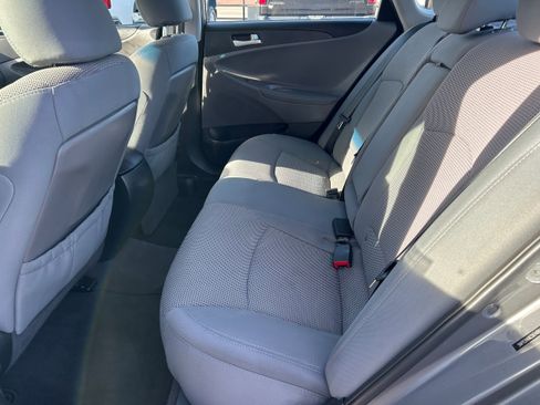 Used 2014 Hyundai Sonata GLS image 5