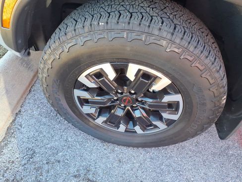 Used 2024 Nissan Frontier PRO-4X w/ Off-Road Protection Package image 6