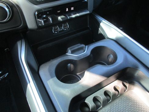 Used 2024 RAM 1500 Big Horn AWD/4WD image 29