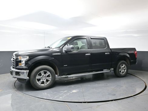 Used 2017 Ford F150 XLT w/ Equipment Group 302A Luxury AWD/4WD image 10