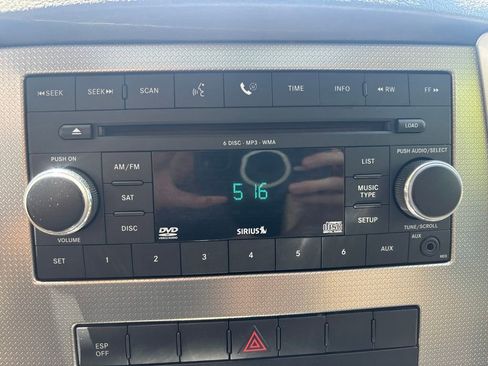 Used 2009 Jeep Grand Cherokee Laredo w/ Sun/Sound Group AWD/4WD image 18