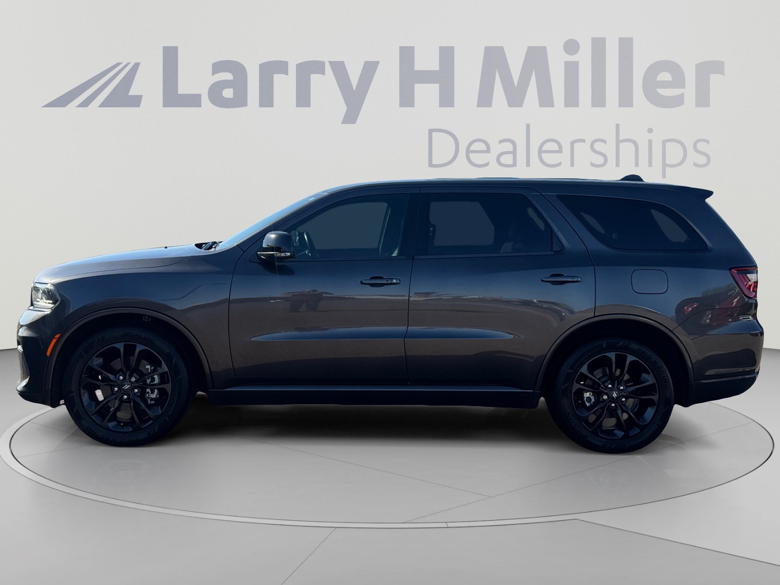Used 2021 Dodge Durango GT RWD image 2
