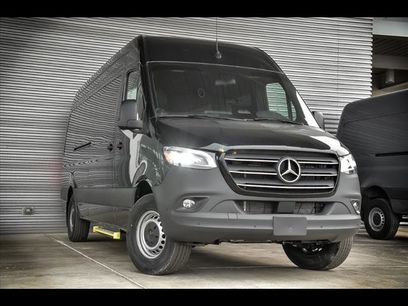New 2025 Mercedes-Benz Sprinter 2500