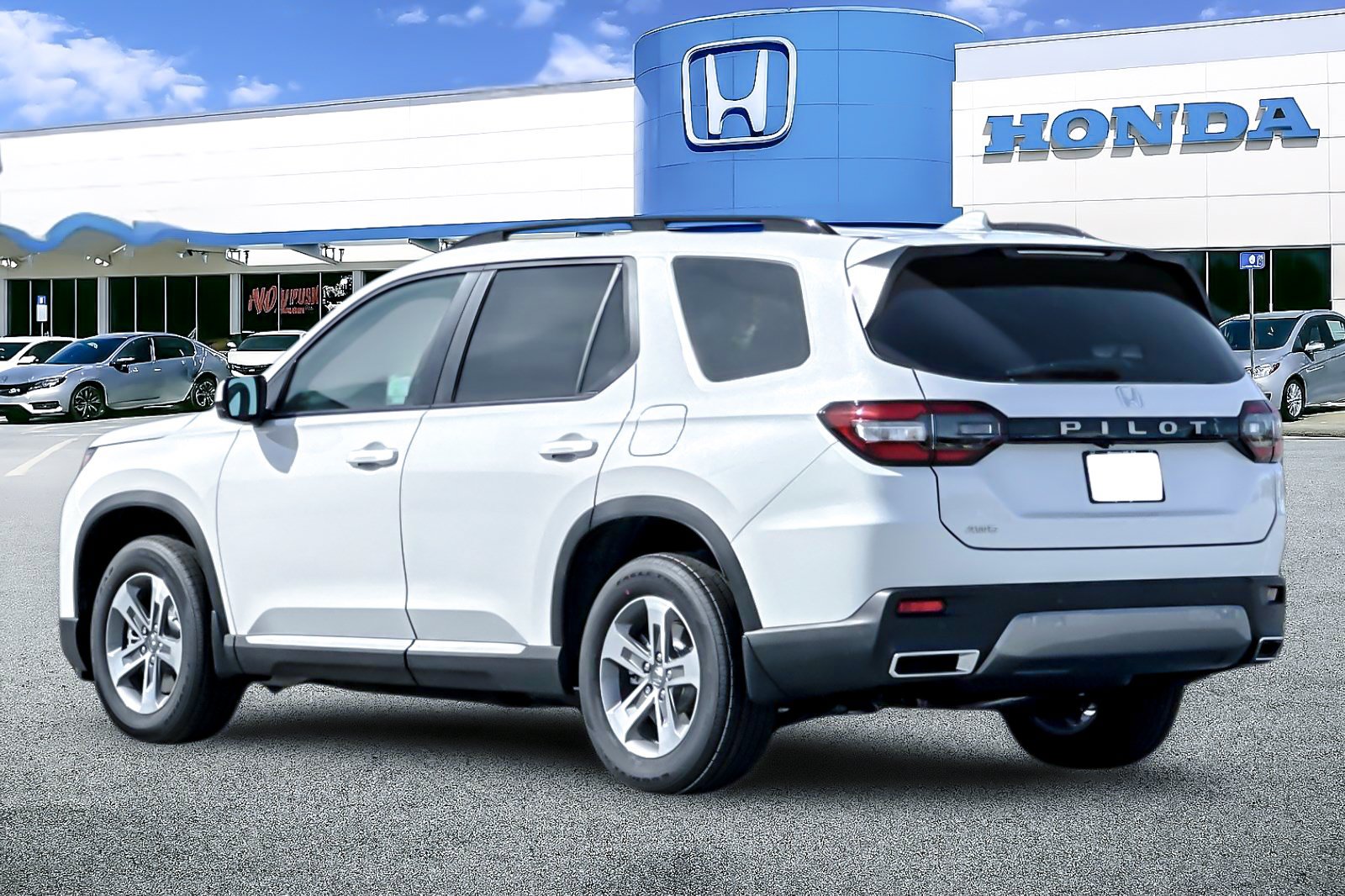 New 2026 Honda Pilot EX-L image 3