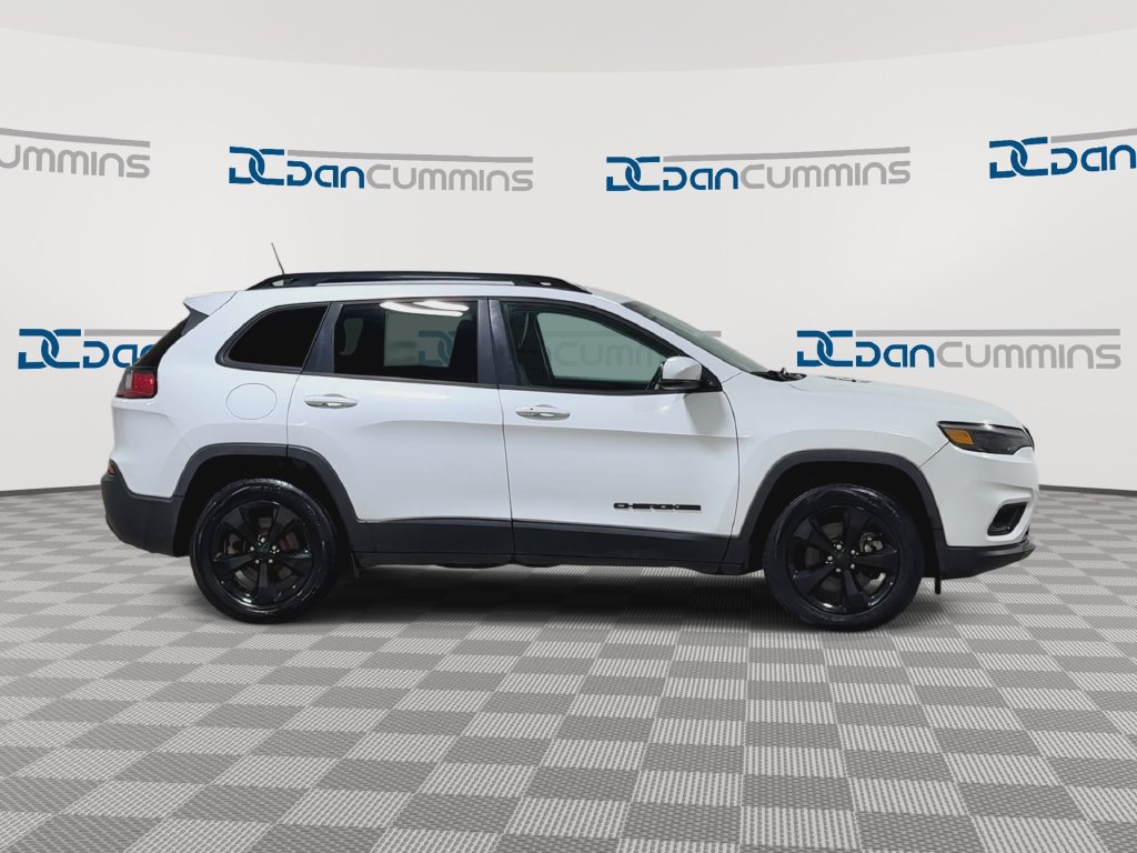 Used 2020 Jeep Cherokee Latitude Plus AWD/4WD image 9