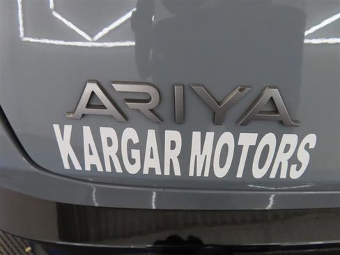 Used 2024 Nissan Ariya AWD image 13