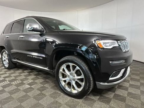 Used 2019 Jeep Grand Cherokee Summit AWD/4WD image 2