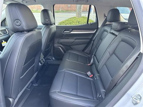 New 2026 GMC Terrain Denali w/ LPO, Floor Liner Package image 12