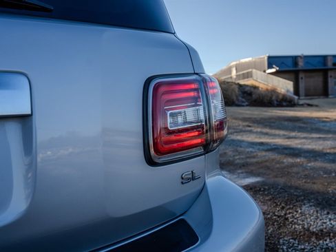 Used 2019 Nissan Armada SL w/ Premium Package image 11