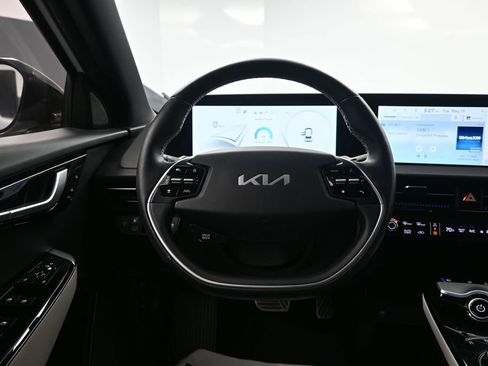 Used 2023 Kia EV6 GT-Line w/ GT-Line Suede Seat Package AWD/4WD image 33