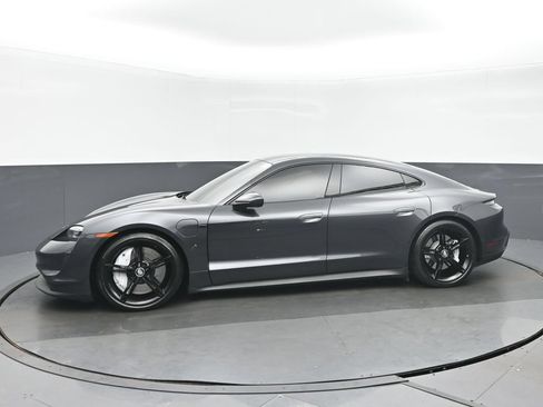 Used 2020 Porsche Taycan 4S AWD/4WD image 6