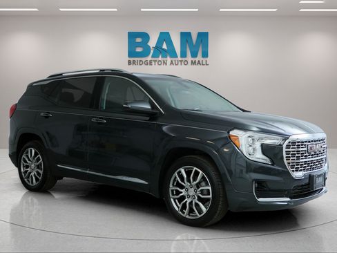 Certified 2022 GMC Terrain Denali AWD/4WD image 1