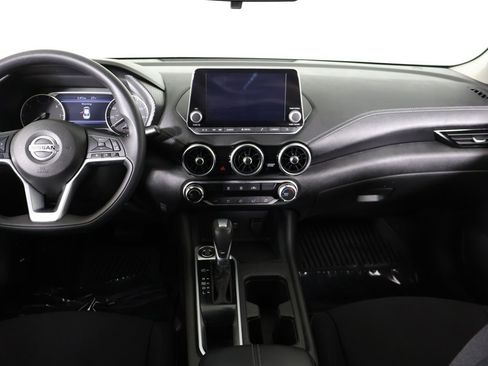 Used 2023 Nissan Sentra SV image 32