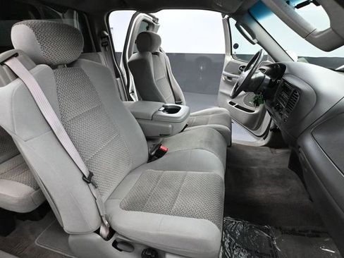 Used 2002 Ford F150 XL image 41