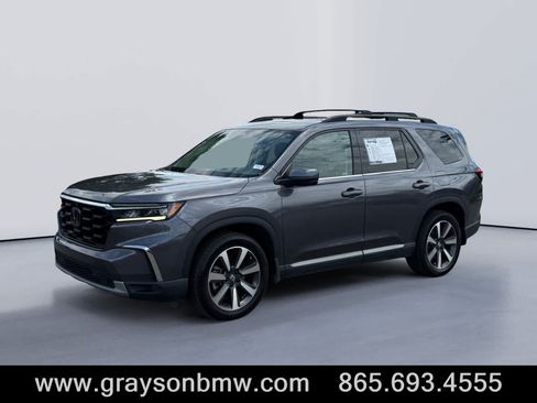 Used 2023 Honda Pilot Elite image 7
