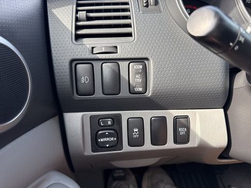 Used 2010 Toyota Tacoma PreRunner w/ TRD Sport Pkg image 18