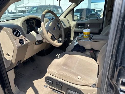 Used 2006 Ford F150 XLT RWD image 6