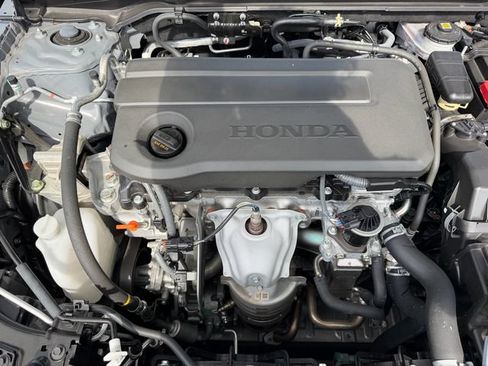 Used 2025 Honda Civic Sport image 20