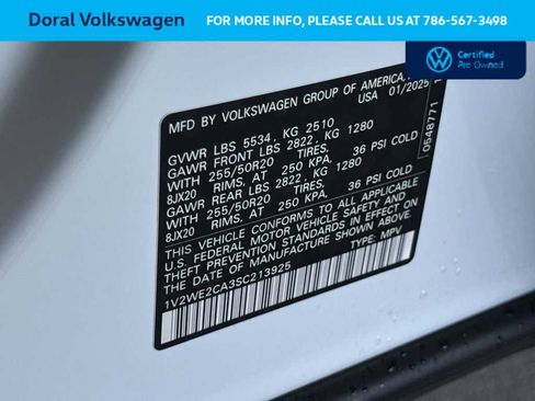 Used 2025 Volkswagen Atlas Cross Sport SE FWD image 29