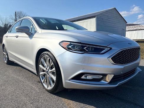 Used 2017 Ford Fusion Platinum image 1