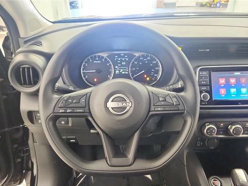 Used 2025 Nissan Kicks Play S FWD image 25