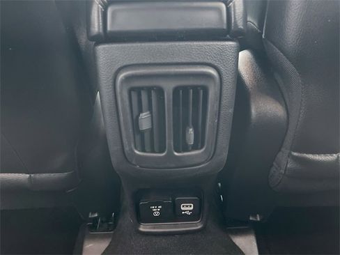 Used 2019 Jeep Compass Latitude image 20