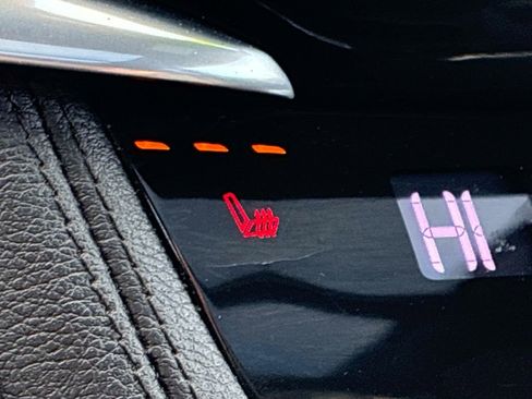 Used 2020 Cadillac XT6 Sport image 36