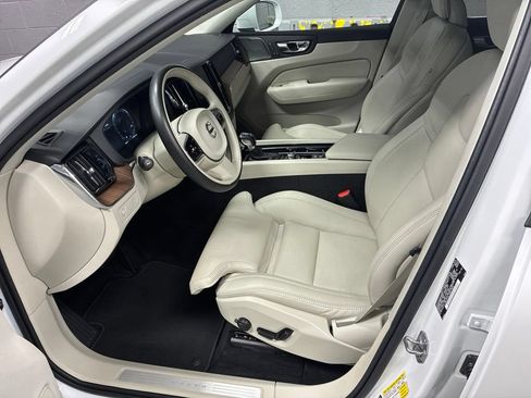Used 2019 Volvo XC60 T6 Inscription AWD/4WD image 25