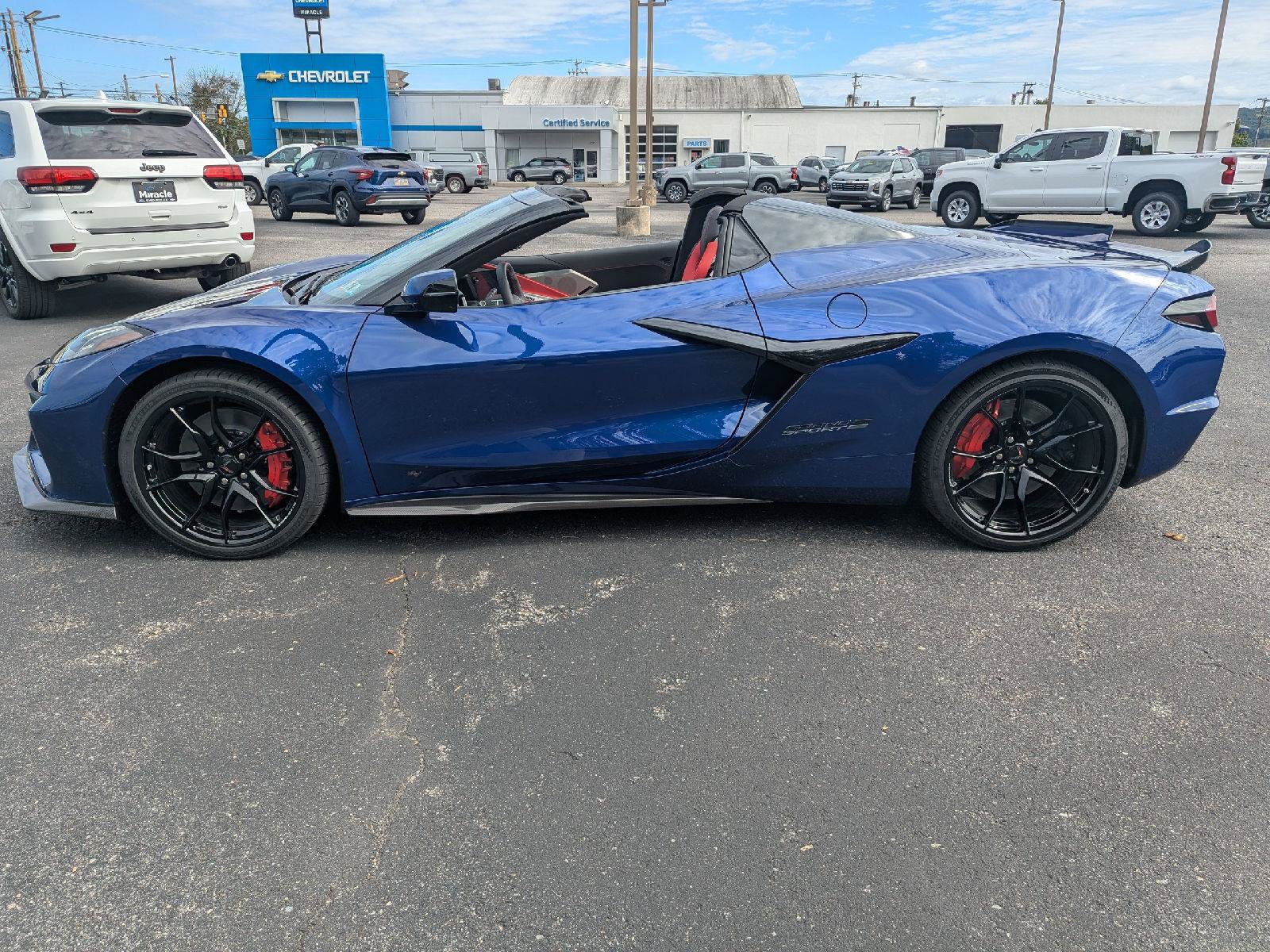 New 2027 Chevrolet Corvette Grand Sport w/ Battery Protection Package RWD image 41