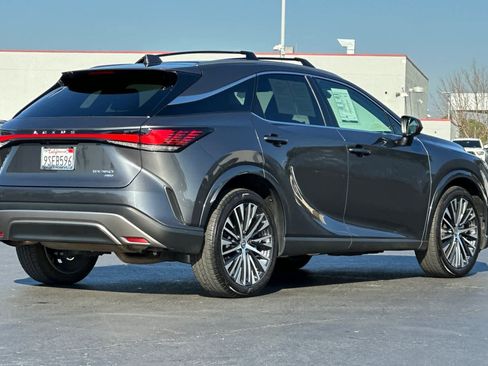 Used 2025 Lexus RX 350 Premium Plus image 2