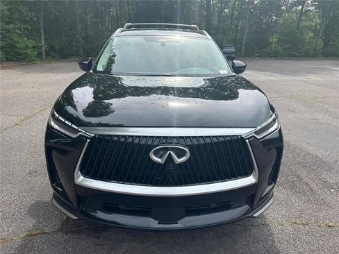 New 2027 INFINITI QX60 Luxe FWD image 3