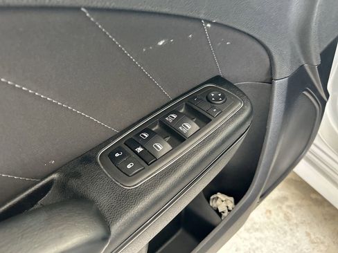 Used 2023 Dodge Charger GT w/ Blacktop Package image 34