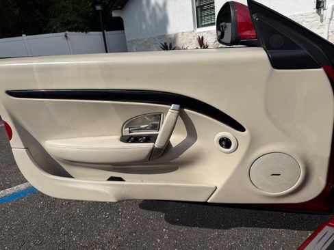 Used 2012 Maserati GranTurismo Sport RWD image 30
