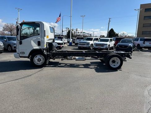 New 2024 Chevrolet Low Cab Forward image 3