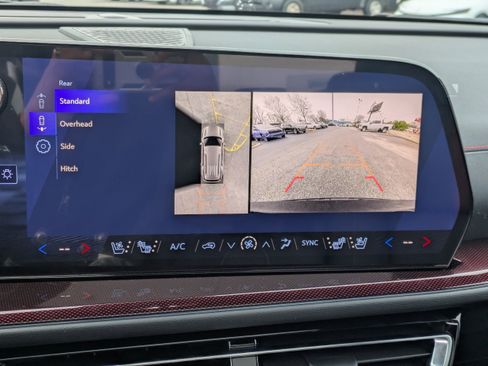 New 2026 Chevrolet Traverse RS image 24