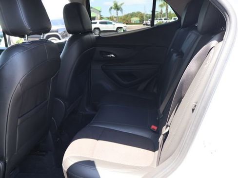 Used 2019 Buick Encore Preferred w/ Safety Package FWD image 14