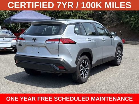 Used 2025 Toyota Corolla Cross AWD Hybrid image 2