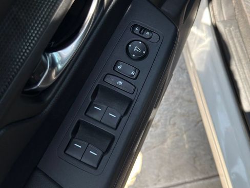 Used 2025 Honda CR-V Sport-L image 29