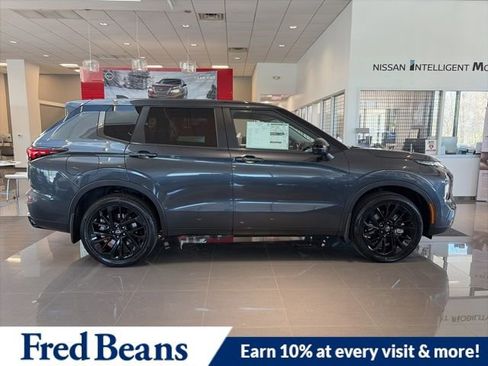 New 2026 Nissan Rogue SL image 8