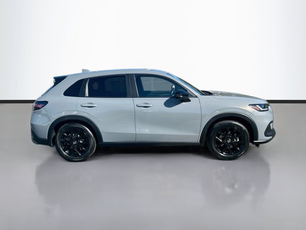 Certified 2025 Honda HR-V Sport image 4