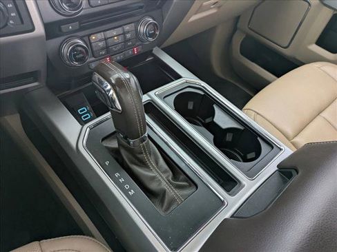 Used 2018 Ford F150 Lariat w/ Equipment Group 502A Luxury image 12