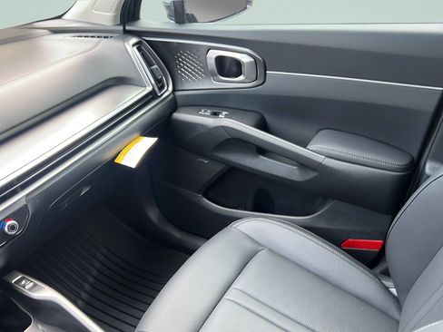 New 2026 Kia Sorento EX w/ EX Premium Package FWD image 15