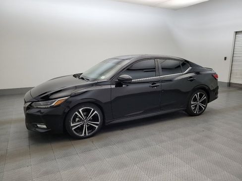Used 2022 Nissan Sentra SR w/ SR Premium Package FWD image 2