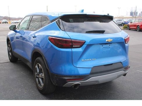 Used 2025 Chevrolet Blazer LT image 6